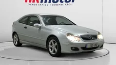 Usado 2007 Mercedes C200 Utilitario | 6590 € (Precio justo)