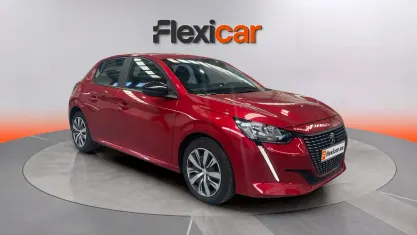 Usado Peugeot 208 Active 75 CV (55 kW) 2023 Rojo Utilitario