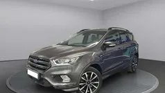Gris Usado 2018 Ford Kuga ST-Line SUV | 18.900 € (Precio justo)