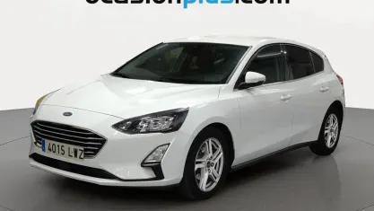 Używany Ford Focus Trend+ 120 KM (88 kW) 2022 Biały Hatchback