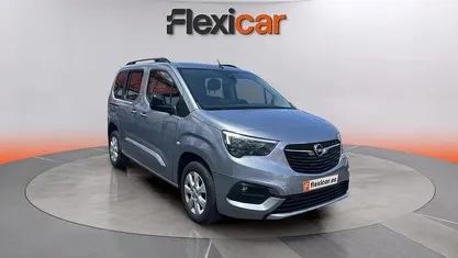 Usado Opel Combo Elegance 101 CV (74 kW) 2023 Monovolumen
