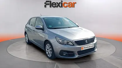 Usado Peugeot 308 Style 131 CV (96 kW) 2020 Berlina
