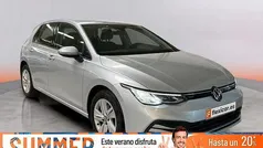 Gris Usado 2021 VW Golf VIII Life Berlina | 19.490 € (Buen precio)