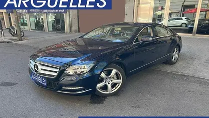 Usado Mercedes CLS350 306 CV (225 kW) 2014 Azul Berlina