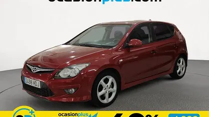 Usado Hyundai i30 Comfort 90 CV (66 kW) 2011 Berlina