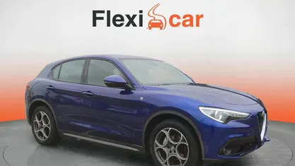 Usado Alfa Romeo Stelvio Ti 210 CV (154 kW) 2022 Azul SUV