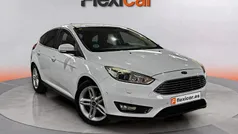 Usado 2016 Ford Focus Titanium Berlina | 10.690 € (Precio justo)