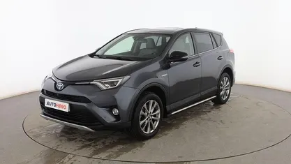 Usado Toyota RAV4 Hybrid Executive 197 CV (144 kW) 2016 SUV