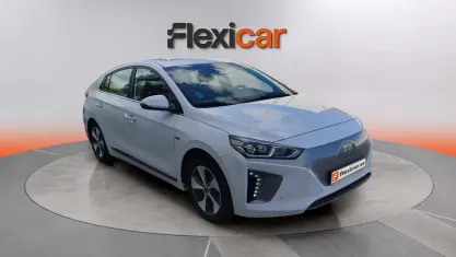 Usado Hyundai Ioniq Style 88 kW (120 CV) 2019 Blanco Utilitario