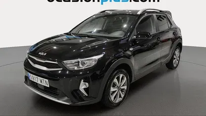 Negro Usado 2024 Kia Stonic SUV | 15.446 € (Buen precio)