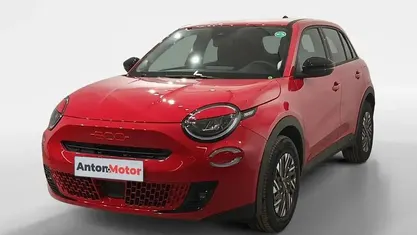 Ny Fiat 600E La Prima 114 kW (156 HK) 2025 Rød
