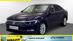 Azul Usado 2019 VW Passat Advance Berlina | 17.690 € (Precio justo)