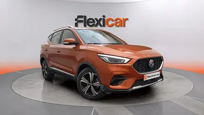 Usado MG ZS Comfort 116 HP (85 kW) 2025 Laranja SUV