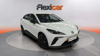 Usado MG MG4 EV 125 kW (170 CV) 2023 Blanco Utilitario