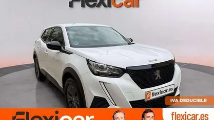 Usado Peugeot 2008 Active 110 CV (80 kW) 2022 SUV