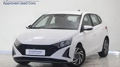 Blanco Usado 2023 Hyundai i20 Berlina | 18.490 € (Precio justo)
