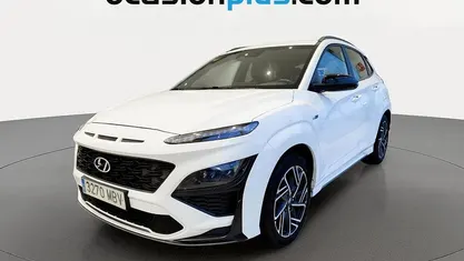 Usado Hyundai Kona N Line 120 CV (88 kW) 2022 Blanco SUV