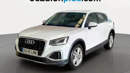 Käytetty Audi Q2 Advanced 150 HP (110 kW) 2021 Valkoinen Katumaasturi