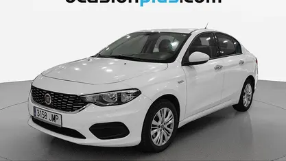Usado 2016 Fiat Tipo Easy Berlina | 8139 € (Precio justo)