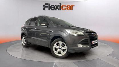 Używany Ford Kuga Titanium 150 KM (110 kW) 2016 Szary SUV