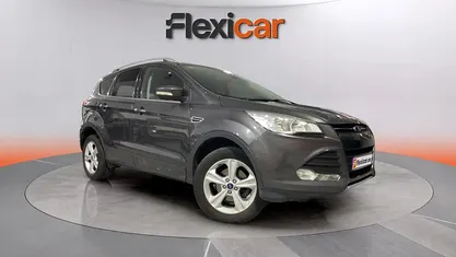 Usado Ford Kuga Titanium 150 CV (110 kW) 2016 SUV