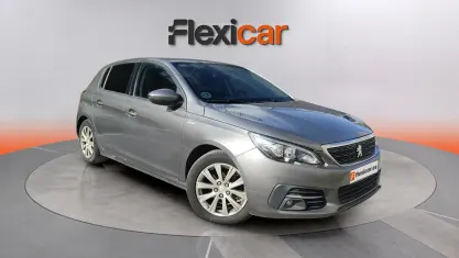 Usado Peugeot 308 Access 110 CV (80 kW) 2020 Gris Berlina