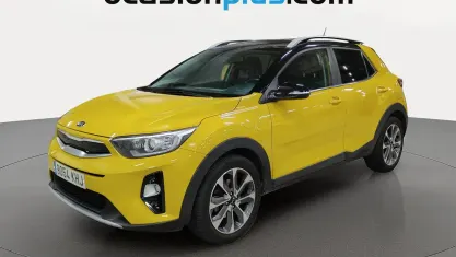 Usado Kia Stonic 120 CV (88 kW) 2018 Amarillo SUV