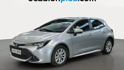 Usado Toyota Corolla Active 140 CV (102 kW) 2024 Gris plata Utilitario