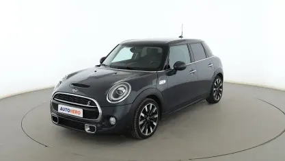 Usado Mini Cooper S 192 CV (141 kW) 2019 Gris Utilitario