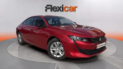 Usado Peugeot 508 Allure 131 CV (96 kW) 2022 Rojo Berlina