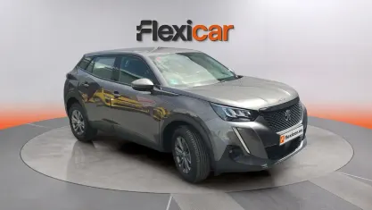 Usado Peugeot 2008 Active 101 CV (74 kW) 2021 Gris SUV