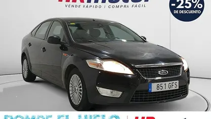 Usado Ford Mondeo Trend 126 CV (92 kW) 2008 Berlina