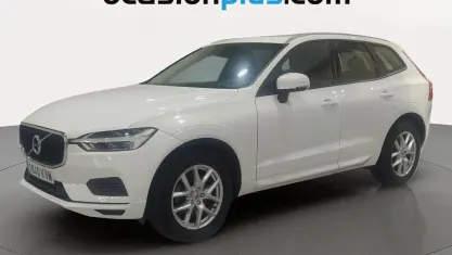 Usado Volvo XC60 Momentum 190 CV (139 kW) 2019 Blanco SUV