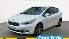 Blanco Usado 2014 Kia Ceed GT Utilitario | 8990 € (Precio justo)