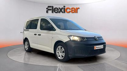Usado VW Caddy California 102 CV (75 kW) 2024 Blanco Monovolumen