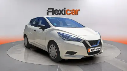 Usado Nissan Micra Acenta 71 CV (52 kW) 2019 Beige Utilitario