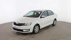 Blanco Usado 2014 Skoda Rapid Ambition Berlina | 9999 € (Precio justo)