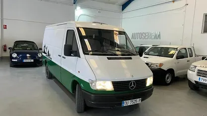 Usado Mercedes Sprinter 79 CV (58 kW) 1995 Blanco Van