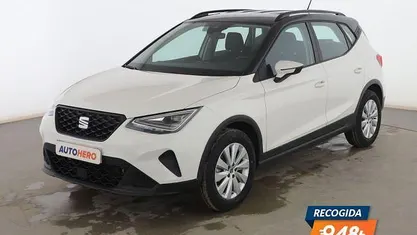 Usado Seat Arona Style 110 CV (80 kW) 2022 Blanco SUV