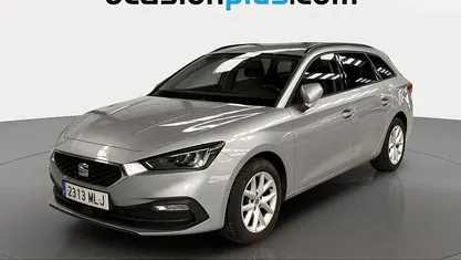 Usado Seat Leon Style 130 CV (95 kW) 2023 Monovolumen