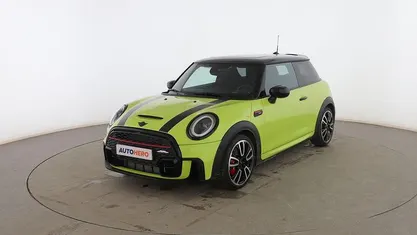 Usado Mini John Cooper Works 230 CV (169 kW) 2023 Amarillo Utilitario