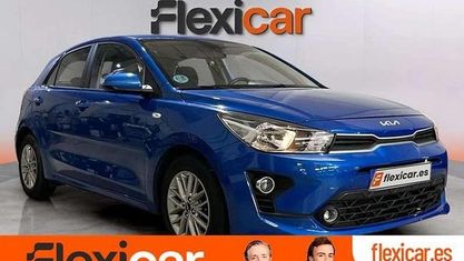 Käytetty Kia Rio GT-Line 84 HP (61 kW) 2023 Sininen Viistoperä