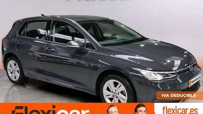 Usado VW Golf VIII 116 CV (85 kW) 2021 Gris Utilitario