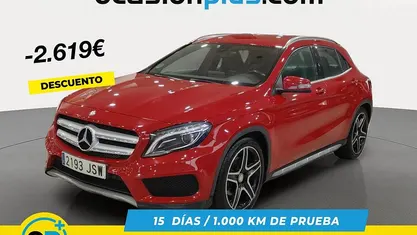 Usado Mercedes GLA220 AMG line 177 CV (130 kW) 2016 Rojo SUV