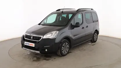 Usado Peugeot TePee Outdoor 100 CV (73 kW) 2016 Gris Monovolumen