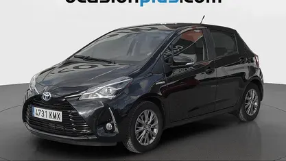 Usado 2018 Toyota Yaris Hybrid Active Utilitario | 12.910 € (Precio justo)