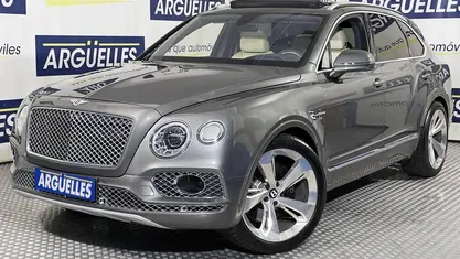Usado Bentley Bentayga Mulliner 608 CV (447 kW) 2017 SUV
