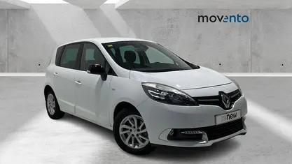 Usado Renault Scénic III LIMITED 130 CV (95 kW) 2015 Blanco Monovolumen