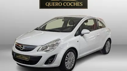 Blanco Usado 2013 Opel Corsa Selective Berlina | 8490 € (Precio justo)