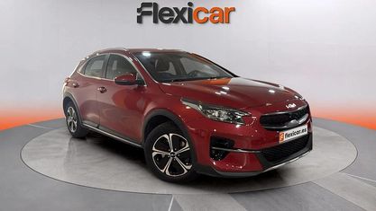 Usado Kia XCeed 141 CV (103 kW) 2022 Rojo SUV